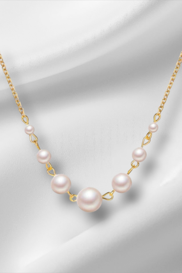White Pearls Necklace