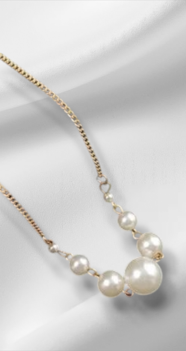 White Pearls Necklace - Image 3