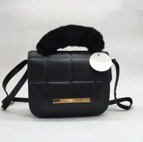 Girl’s crossbody bag